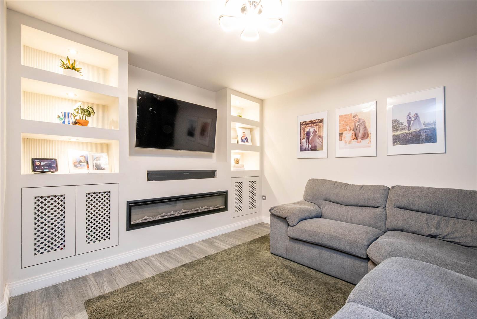 3 bed property in Foden Close, Leyland